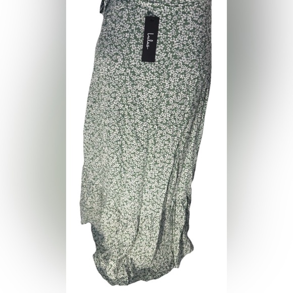 Lulus NWT Summer Romance Sage Green Floral Print Wrap Skirt Hi Lo Ruffled Hem M - Picture 6 of 12